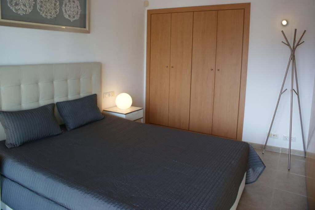 Apartamento En Roses Con Parking Y Piscina Daire Dış mekan fotoğraf